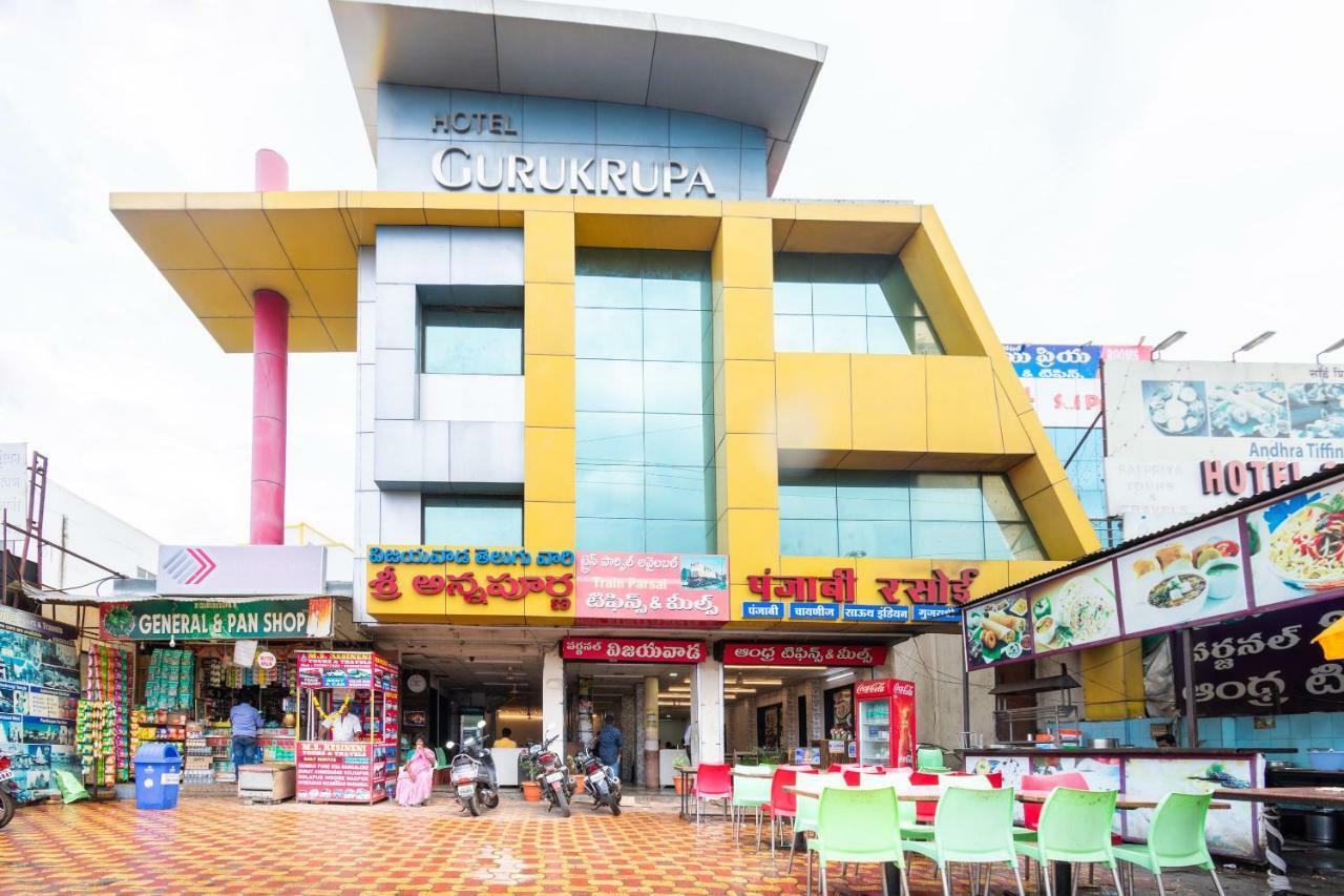 Spot On 42793 Hotel Gurukrupa Shirdi Zewnętrze zdjęcie